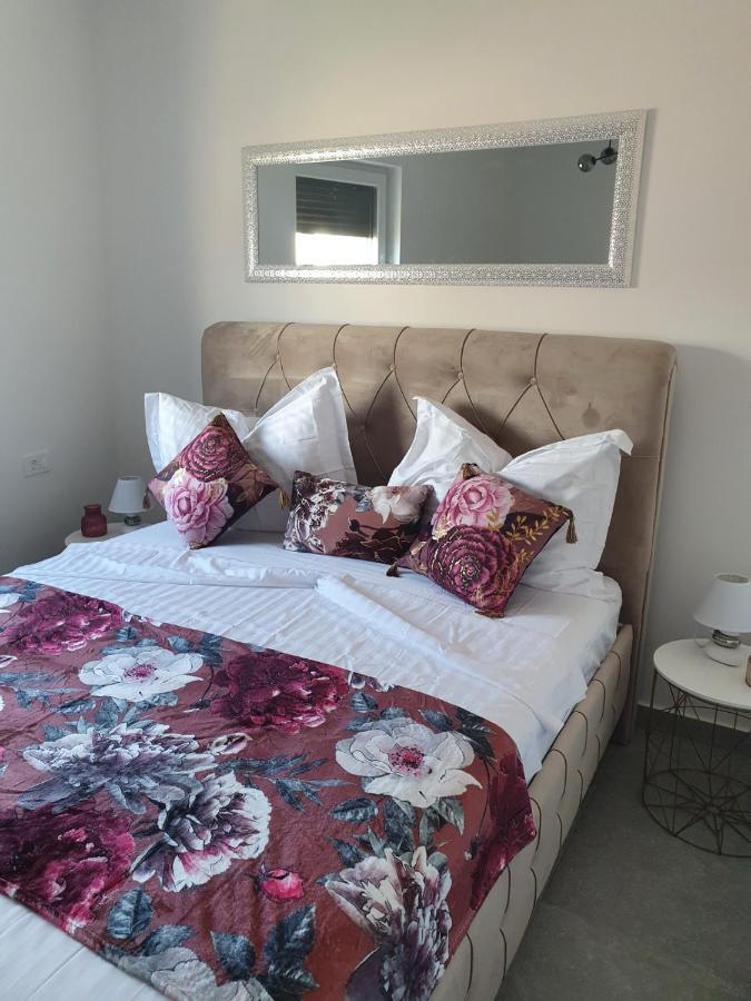 Appartement Seaview à Sveti Filip i Jakov Extérieur photo