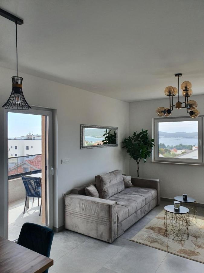 Appartement Seaview à Sveti Filip i Jakov Extérieur photo