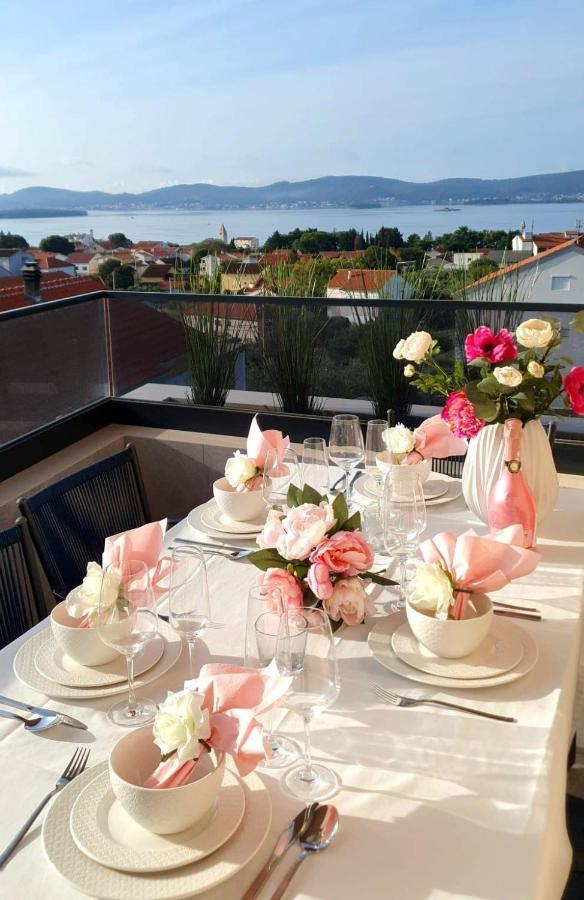 Appartement Seaview à Sveti Filip i Jakov Extérieur photo